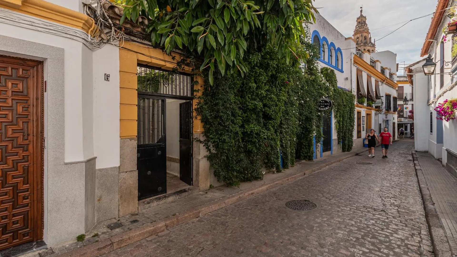 Luxury El Patio De La Juderia Apartment Cordoba Spain
